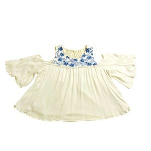 Miss Me cold shoulder flowy crop top